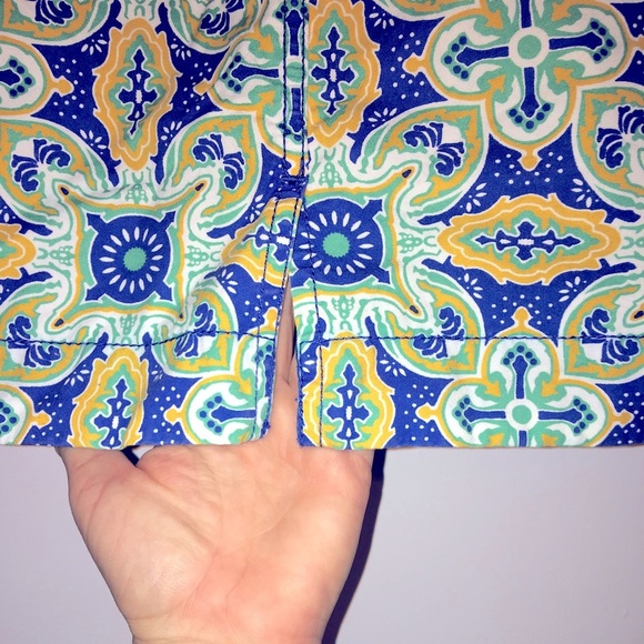 Old navy mini skirt - Picture 3 of 4